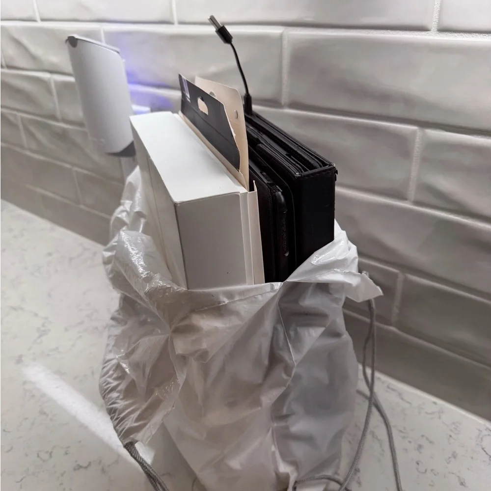 Apple discover elegance